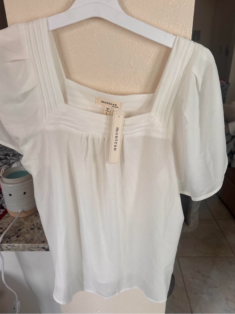 Monteau White Square Neck Short Sleeve Top